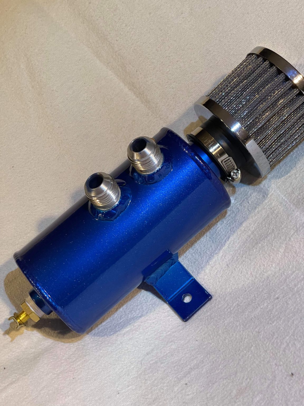 10AN Aluminum Baffled Oil Catch Can with Drain Valve 2 Ports Brushed